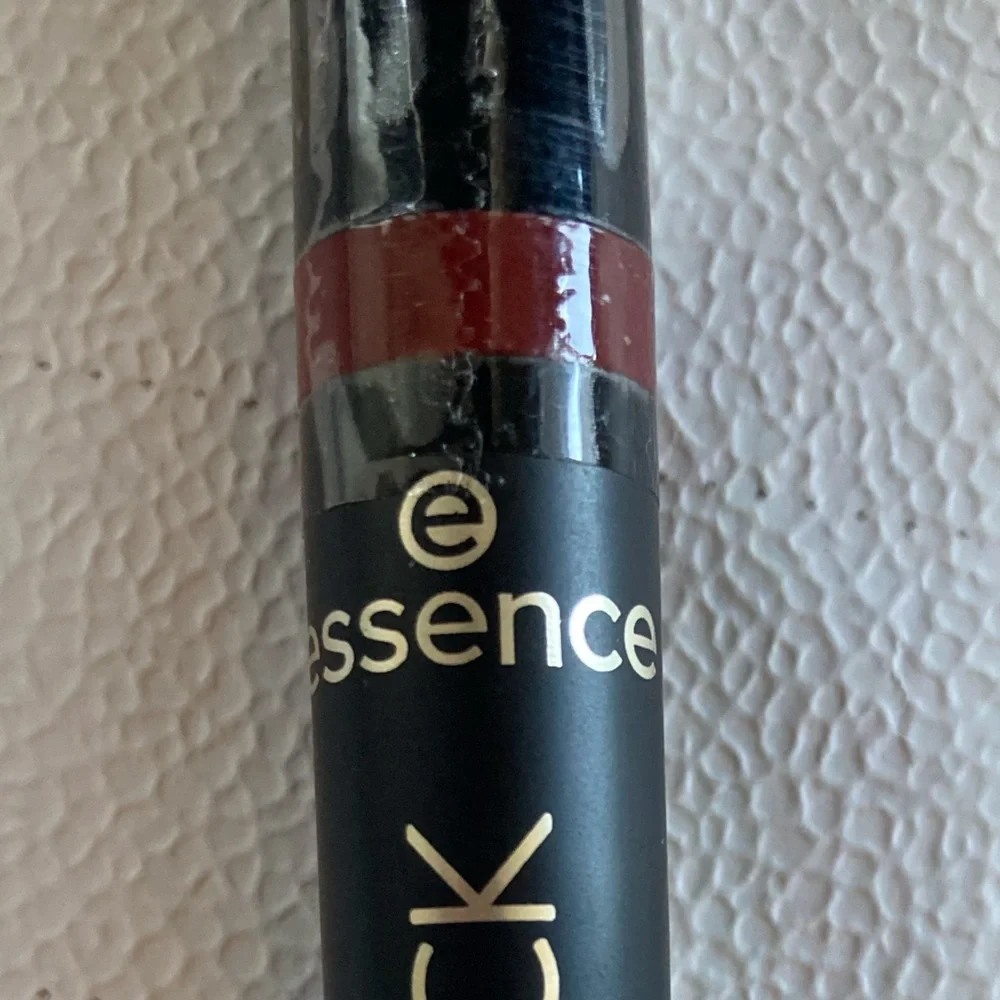 essence The Slim Stick Lipstick  Burgundy Bliss NWT